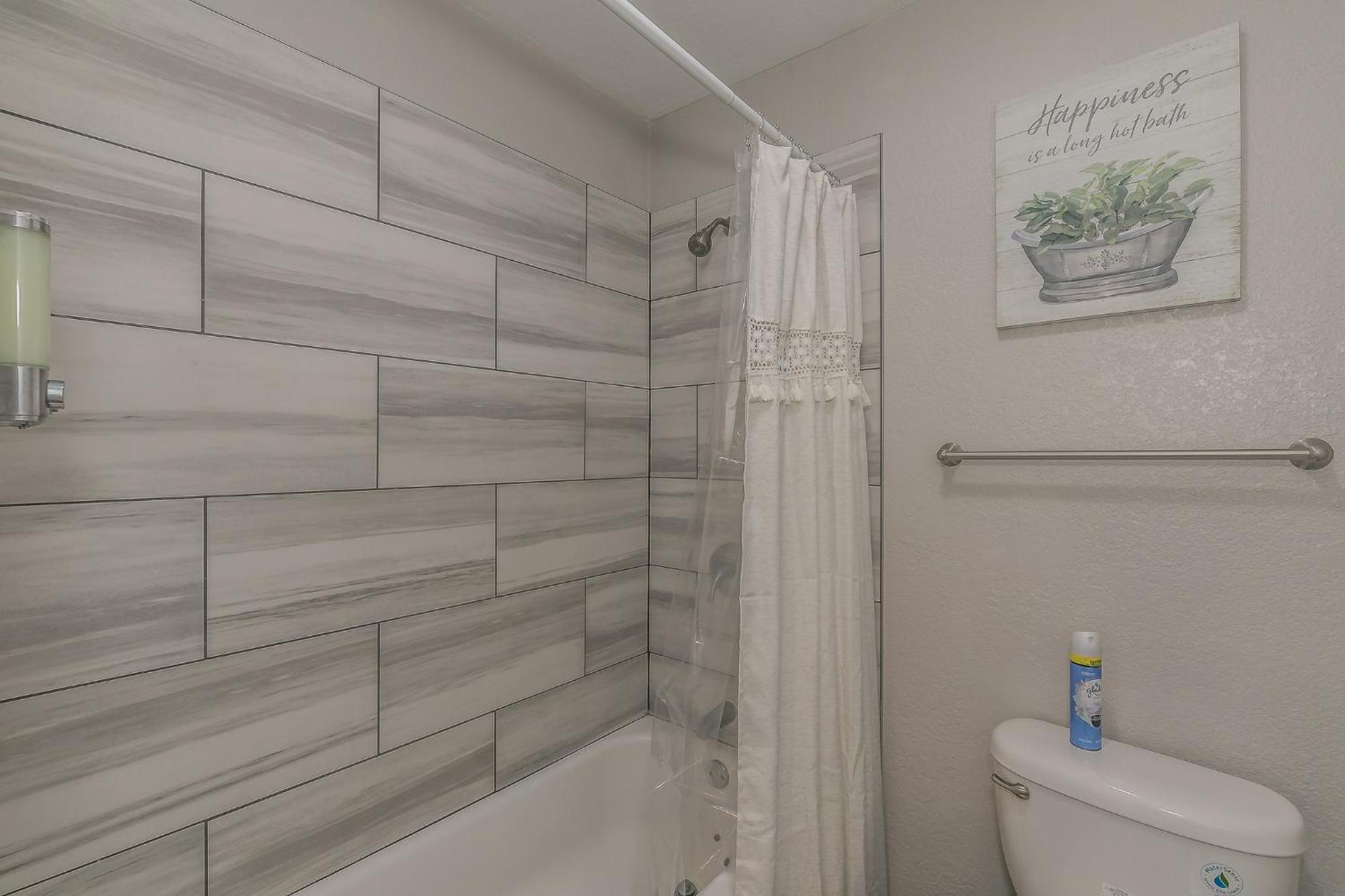 Cozy 2Br Farmhouse Apt - Sleeps 8 - Free Parking! Arlington Buitenkant foto